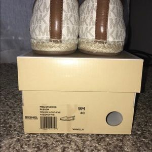 Micheal kors vanilla shoe